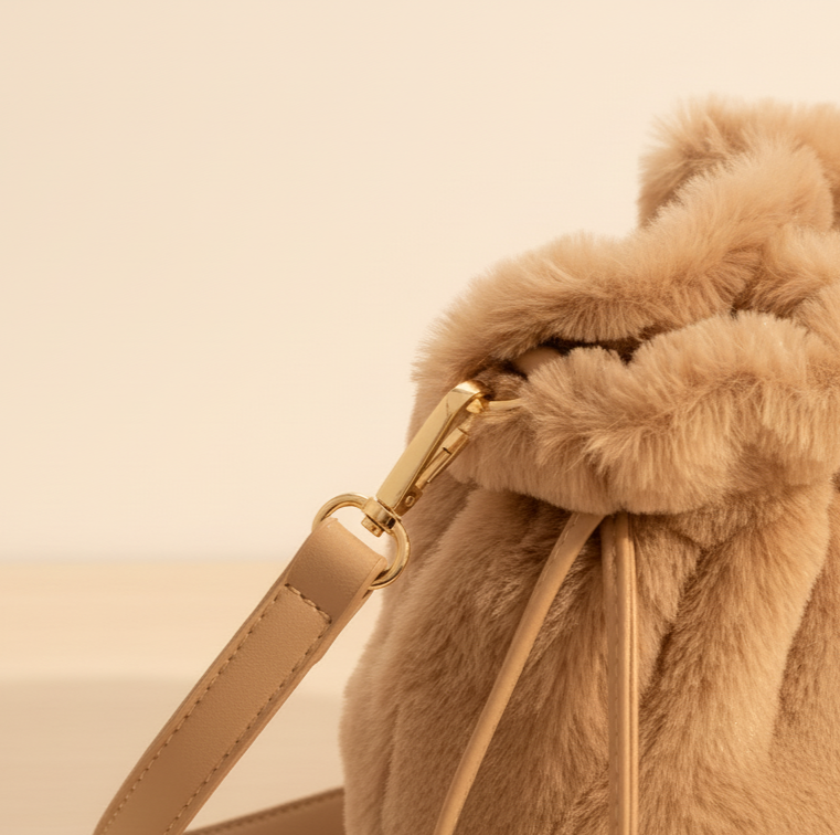 Chic & cozy teddy tas